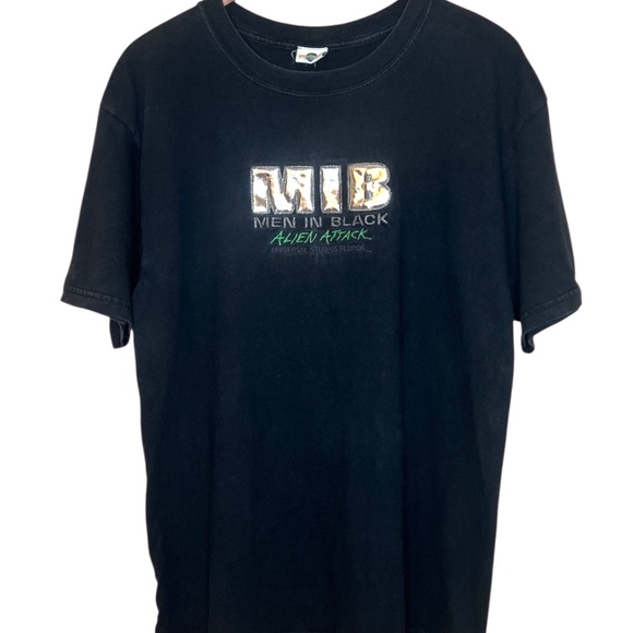 MIB Men In Black Alien Attack Universal Studios Florida Embroidered T Shirt - Picture 1 of 6